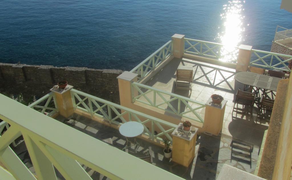 Apollonos Seafront Apartment 에르무폴리 외부 사진